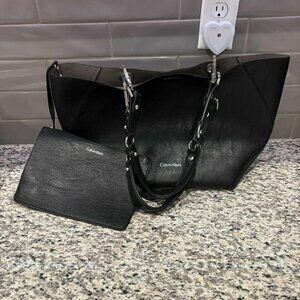 New Calvin Klein Reversible Tote Bag with Detachable Coin Purse